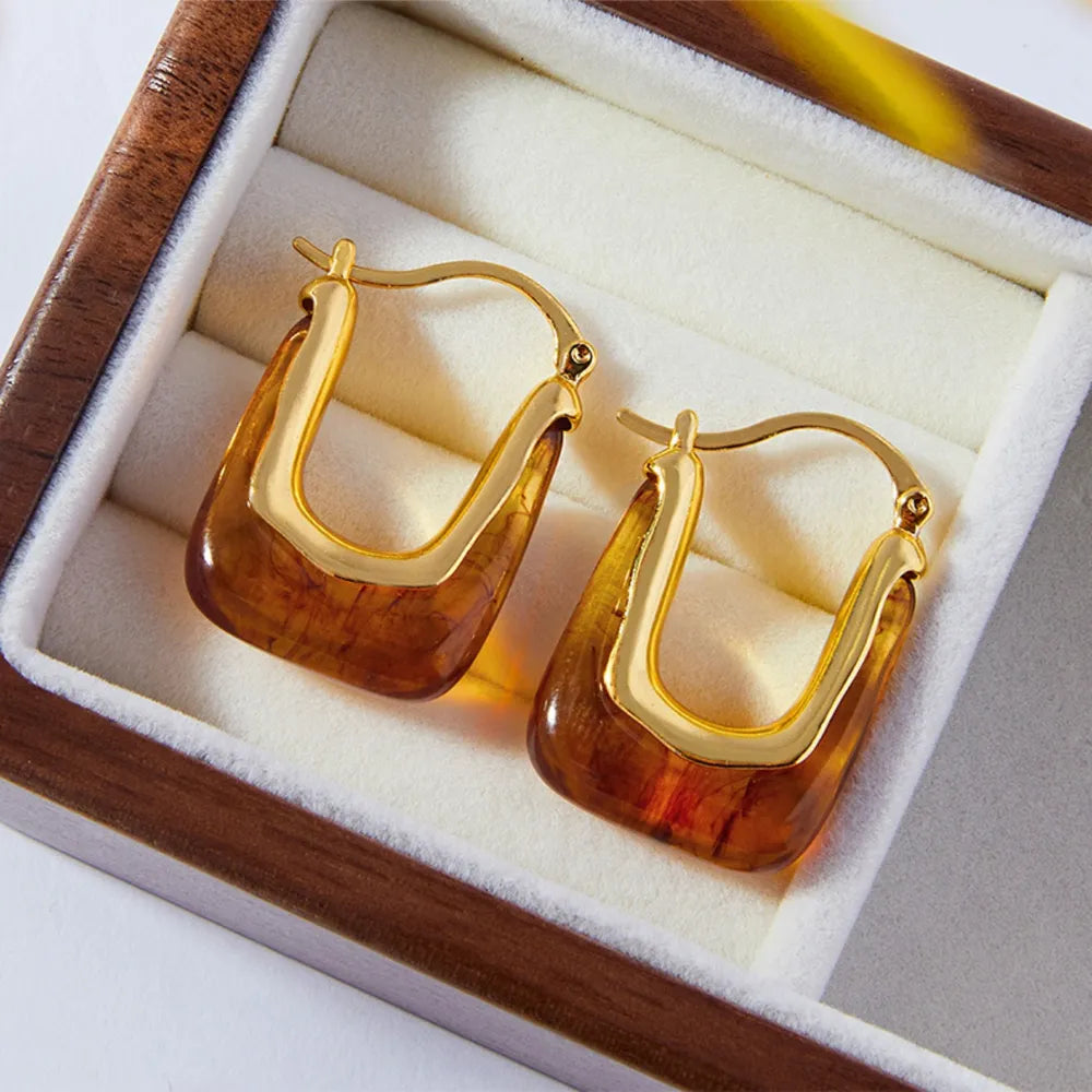 Resin design earrings with a simple and casual style U-shaped copper material ear buckle