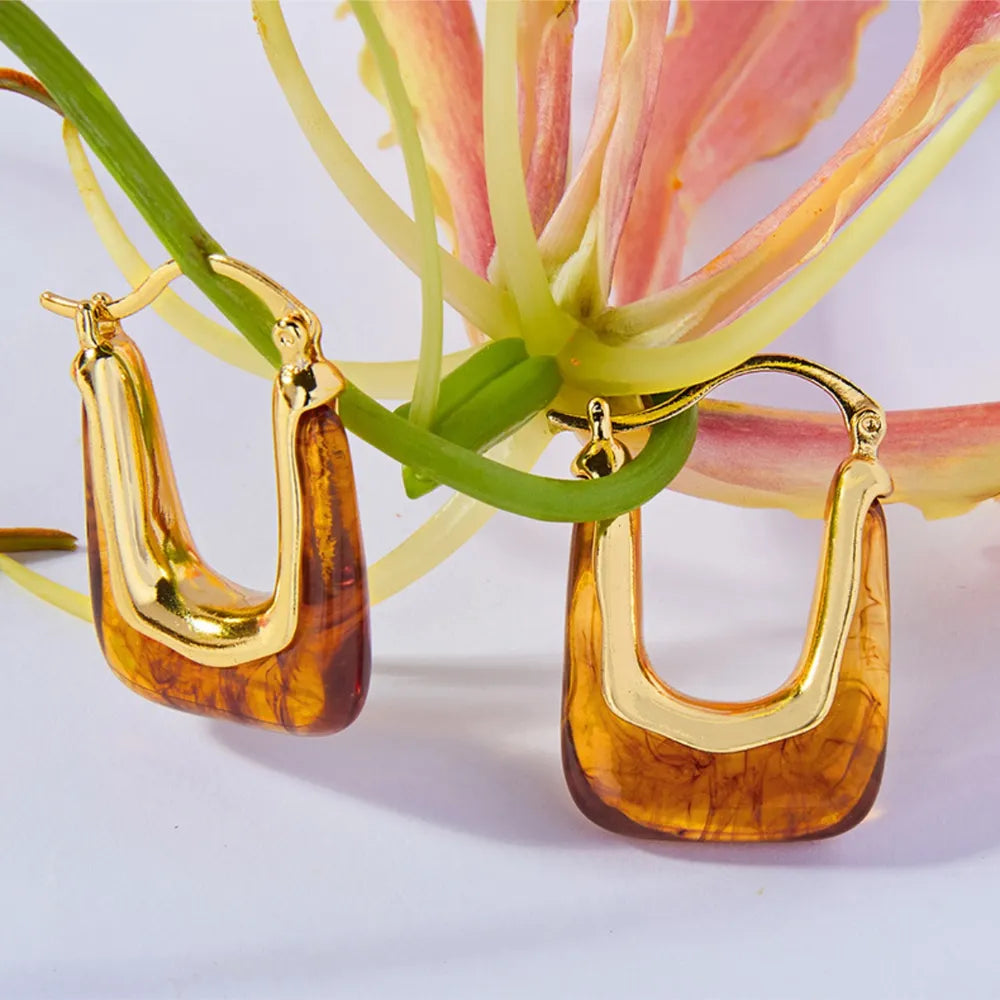 Resin design earrings with a simple and casual style U-shaped copper material ear buckle