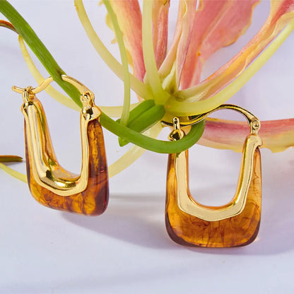 Resin design earrings with a simple and casual style U-shaped copper material ear buckle